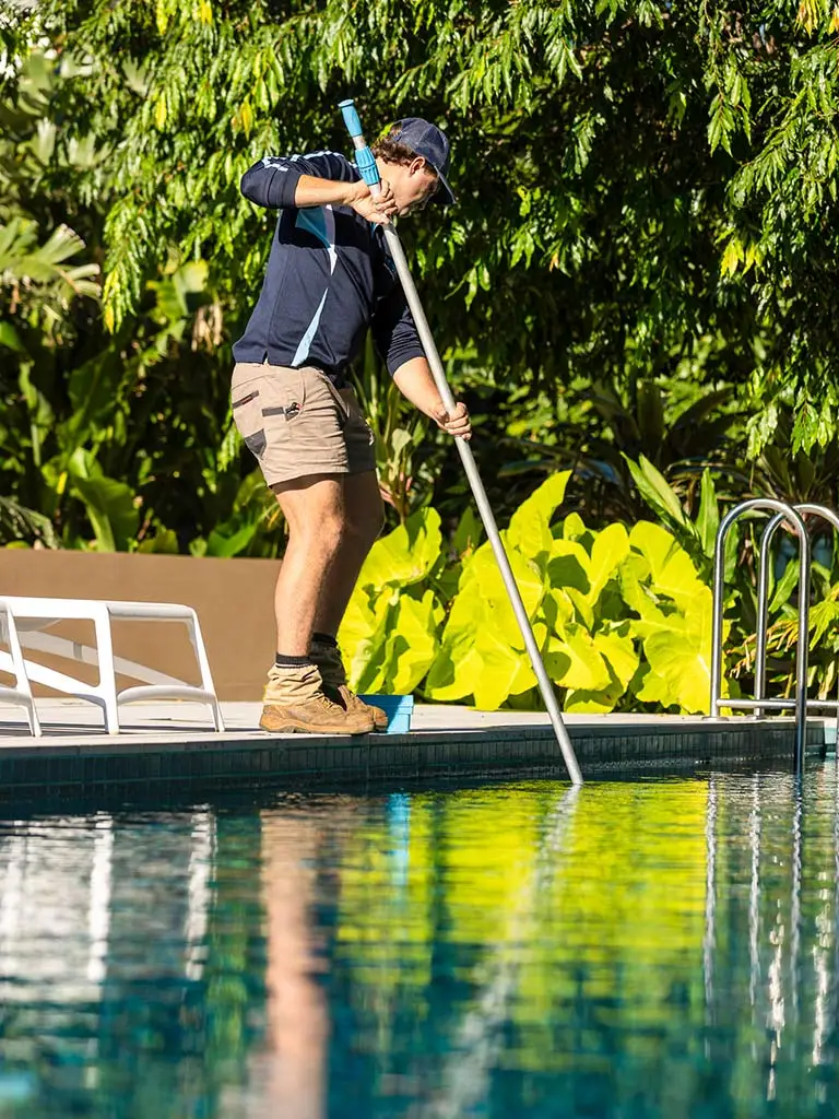 Pool-cleaning-with-Fidato-Property-Maintenance Image description